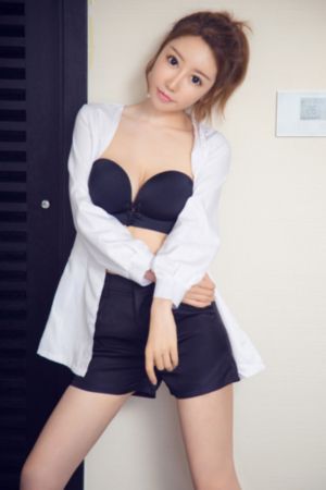 日韩成全视频观看免费观看高清