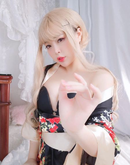 安妮日记电影免费观看