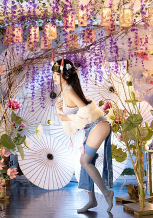免费观看美女