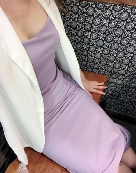 吃奶摸下激烈视频学生