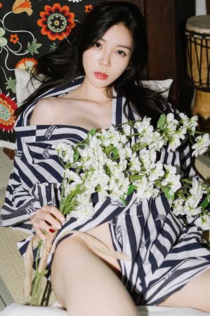 暴风雨憧憬淋湿的女老板