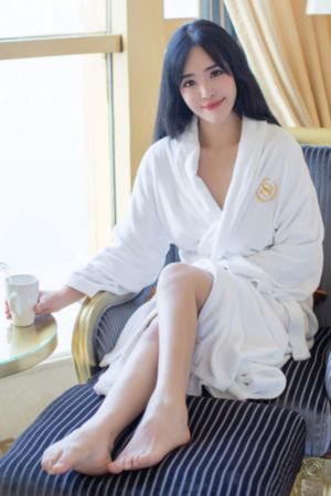 女幽灵