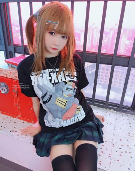 只是陌生人
