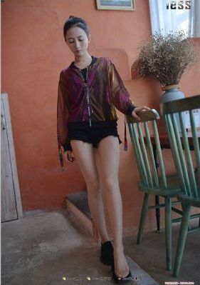卖保险套的女销售3