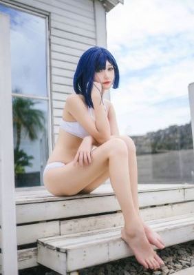 商务旅行戴绿帽子的女老板